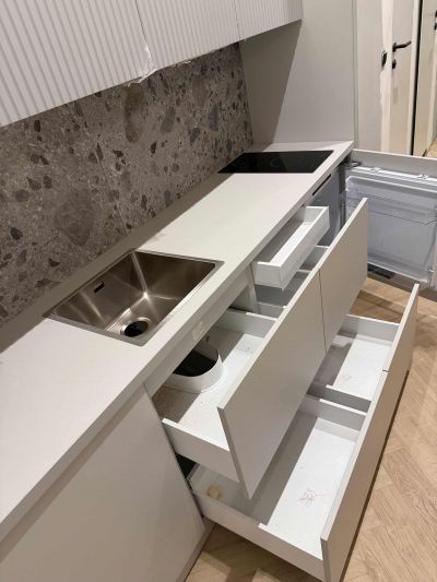 Teljes apartman belső bútorainak kivitelezése